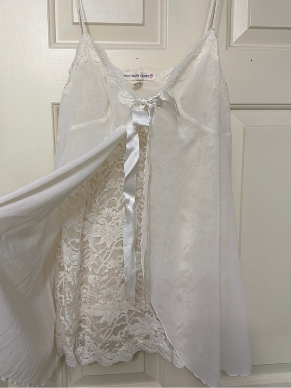 Victoria's Secret Cream Lace-Trim Camisole - Picture 3 of 4